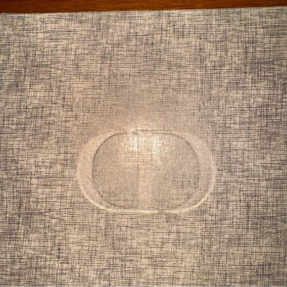 Christian Dior Gold Zipped Metallic Keepsake Box - Picture 3 of 8